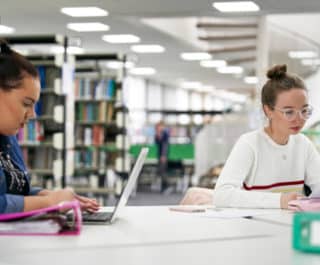 Stranmillis College library with studets