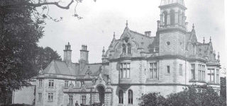1922