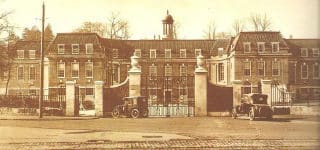1930