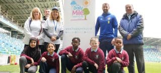 Stranmillis celebrates World Daily Mile Day with Fane Street PS at Windsor Park